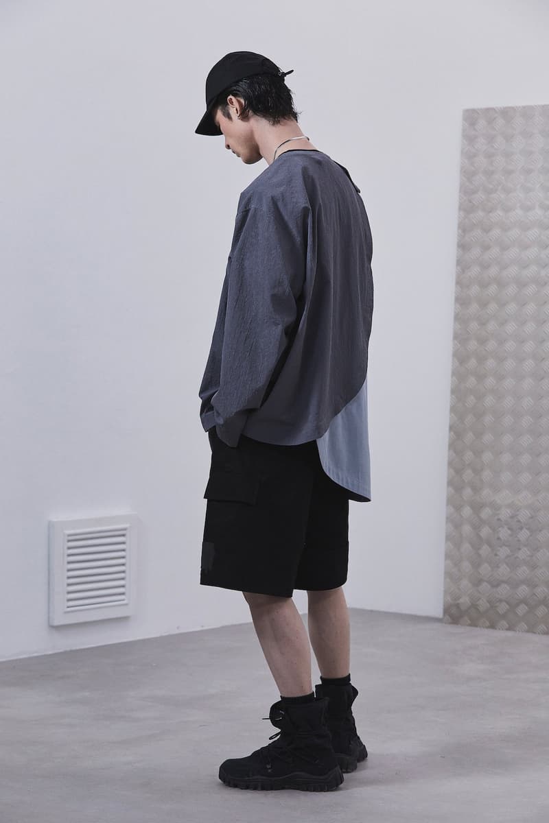 ROARINGWILD Returns to Basics Colors for SS21 "ECHO CHAMBER" spring/summer 2021 lookbook chinese streetwear brand black grey white