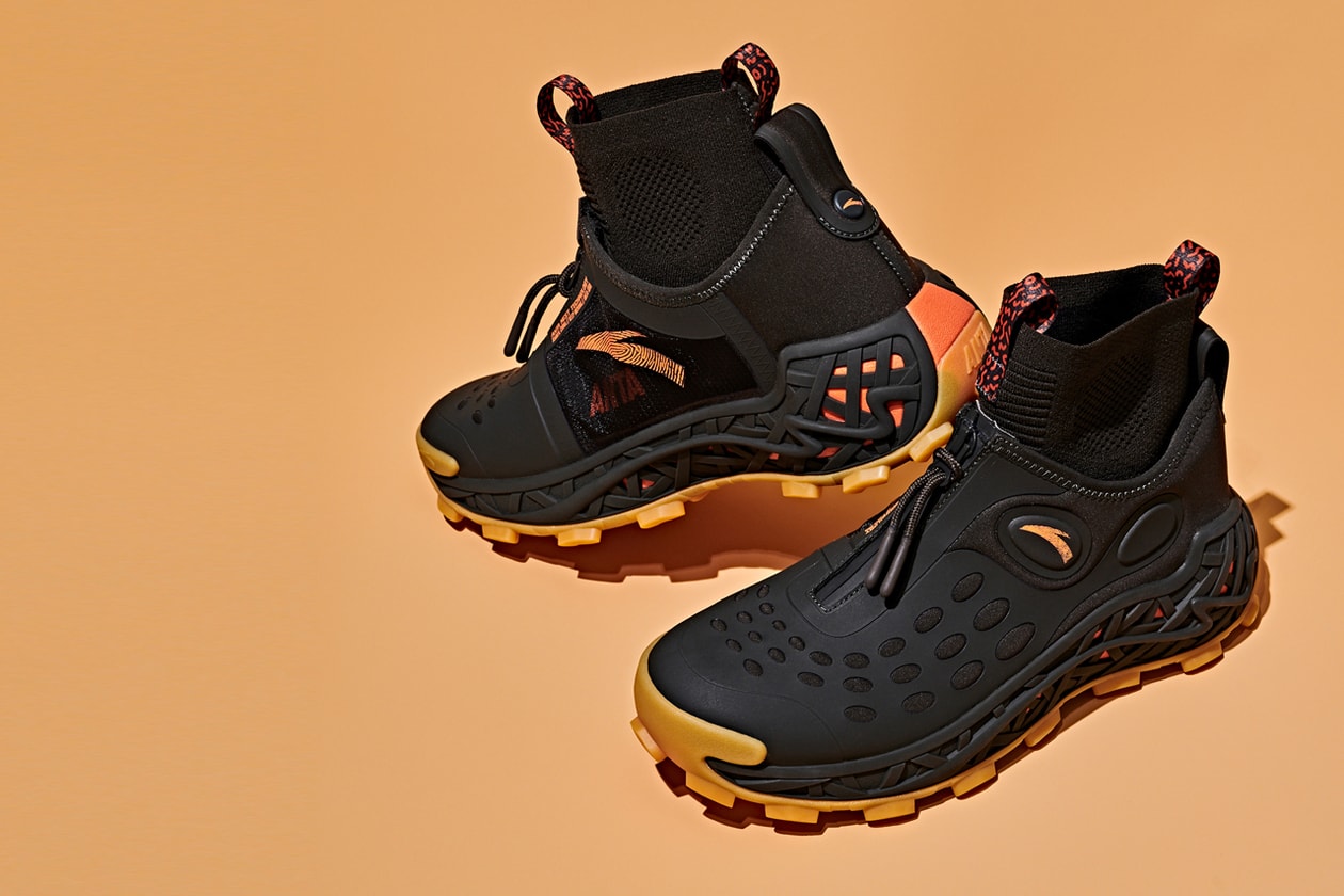 best sneaker footwear drops releases january 2021 week 4 official release date info photos price store list buying guide adidas running ultraboost 21 Maison Margiela Reebok Classic Leather Tabi Bianchetto nike sportswear dunk low firecracker air michael jordan brand 9 university gold salehe bembury anta sb 01 02 mizuno wave prophecy Hajime Sorayama puma dreamer 2 j cole january 28 blondey mccoy see through superstar schwartz tint stussy force 1 low paperboy paris 992