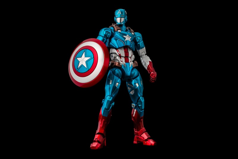 Sentinel Fighting Armor marvel captain America figure  Collectible Figures tony stark Iron Man comics comic books avengers super heroes Japan 