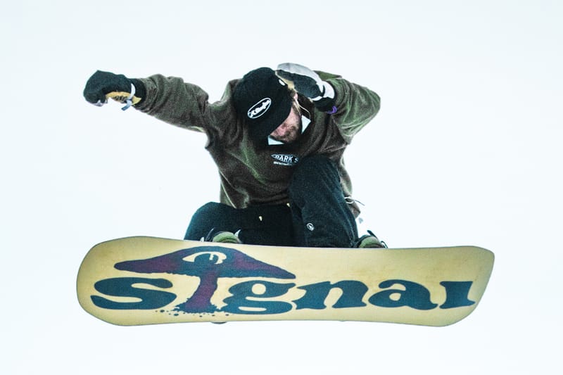 signal snowboard