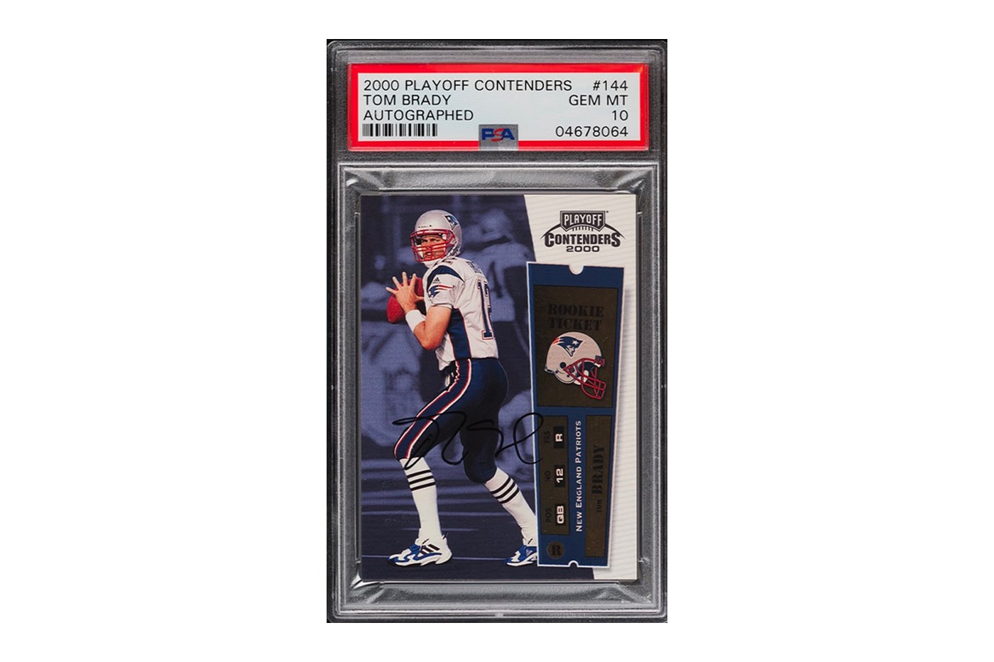 Tom Brady Autographed Patriots Rookie Card Auction $556K USD NFL American Football Tampa Bay buccaneers PWCC Auctions Trading Cards Sports New England Patriots 