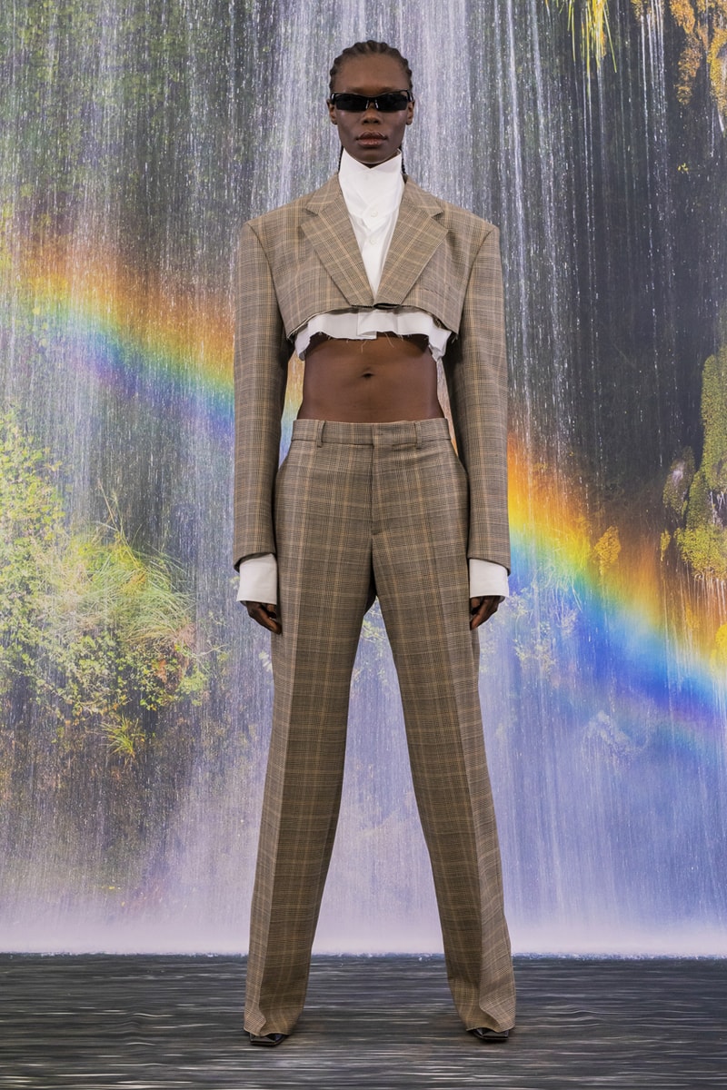 Vetements Fall/Winter 2021 Collection Lookbook fw21 runway show paris fashion week menswear womenswear demna guram gvasalia