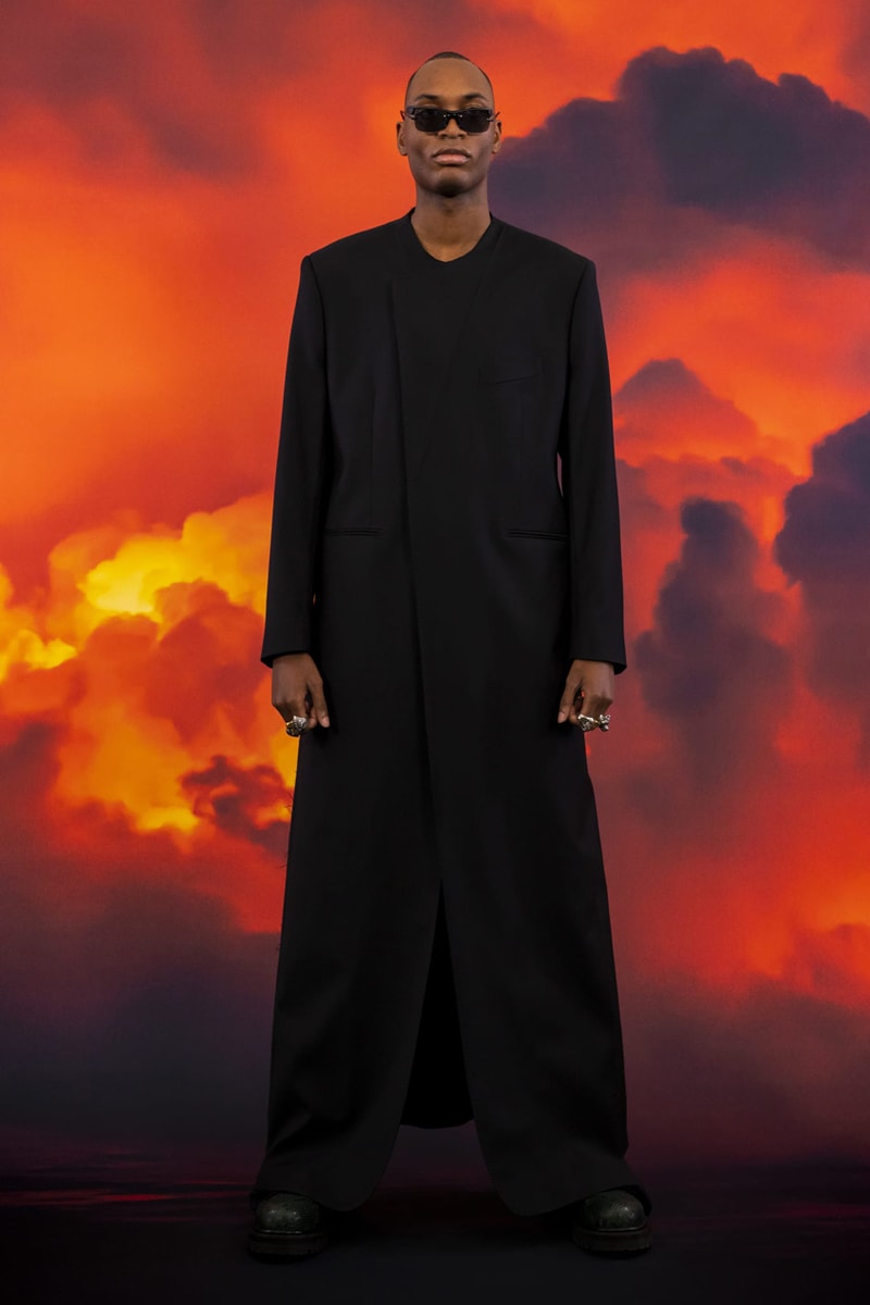 Vetements Fall/Winter 2021 Collection Lookbook fw21 runway show paris fashion week menswear womenswear demna guram gvasalia
