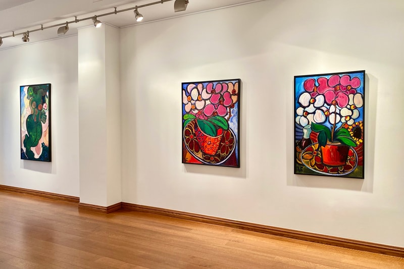 zurab tsereteli surrounded by flowers padre gallery exhibition
