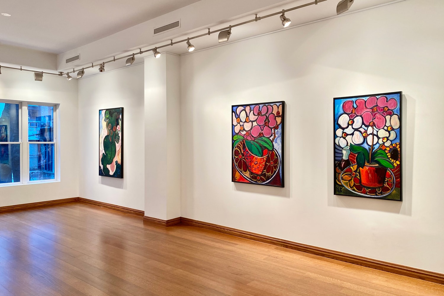 zurab tsereteli surrounded by flowers padre gallery exhibition