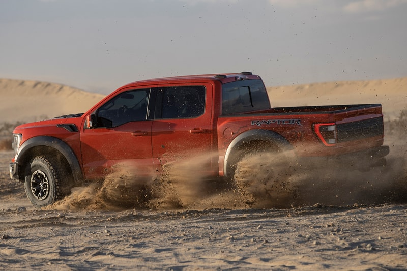 2021 Ford F-150 Raptor Pick-Up Truck Off-Roading SUV 4x4 Dearborn Truck Plant 3.5-liter EcoBoost Engine FOX Shocks All Terrain Vehicle American Muscle Power Speed Performance Handling Jumps