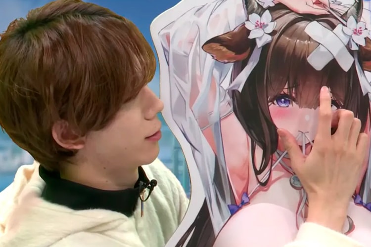 $479 USD Life-Size Anime Girl Mousepad Causes Material Supply Bust