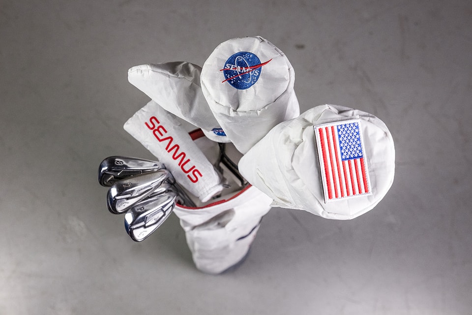 estimular Una noche Instalación Golf on the Moon Collection by Seamus Golf Bags | Hypebeast