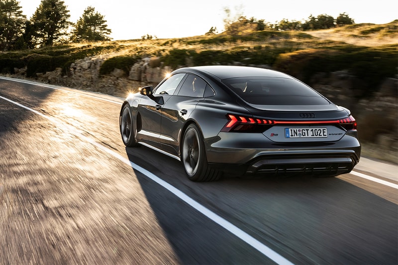 audi etron gt grand tourer rs upgrade trim global premiere debut unveiling electric cars battery 