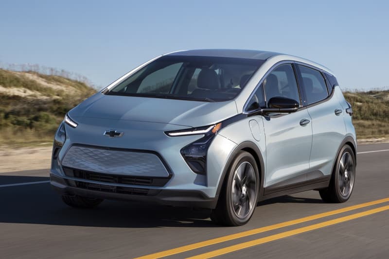 gm general motors chevrolet electric cars vehicles bolt ev euv crossover 2022 