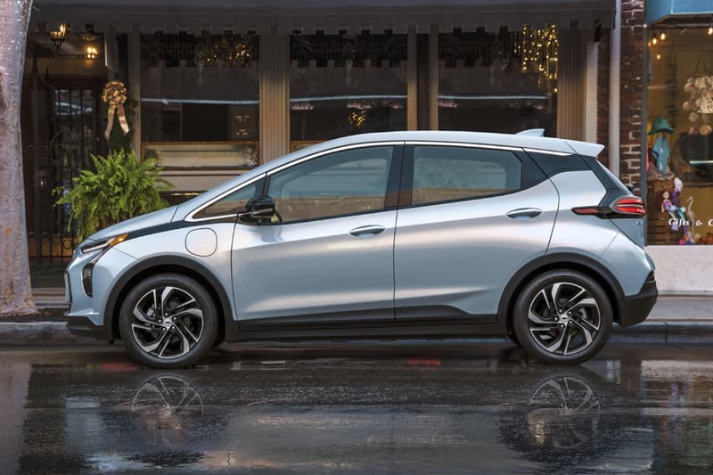 gm general motors chevrolet electric cars vehicles bolt ev euv crossover 2022 