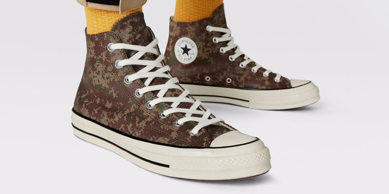 chuck 70 pixelated digital camo hi