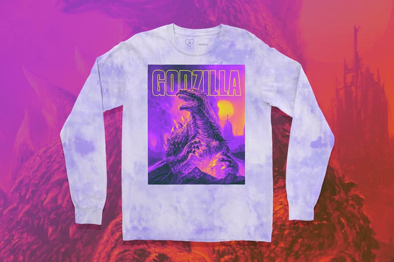 Crunchyroll Godzilla CR Loves Merch Collection Release Light Figure Compendium T shirt Hoodie Sweatshirt Medicom Toy