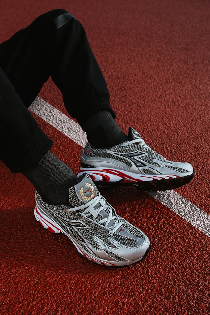 diadora mythos 280 running shoe silver red black white 600 pairs official release date info photos price store list buying guide