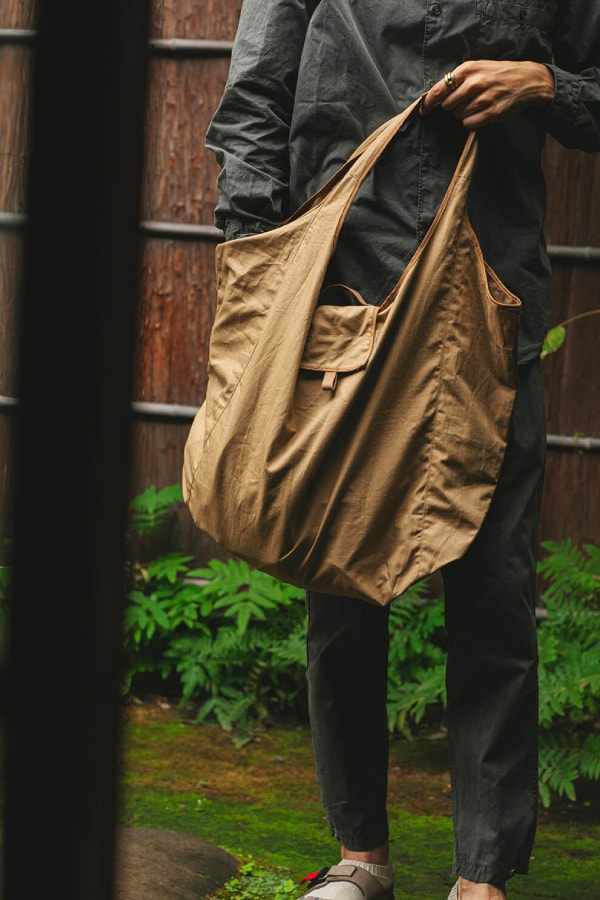 hobo Spring Summer 2021 Lookbook menswear streetwear ss21 collection accessories pouches bags sandals tote messenger towels socks info