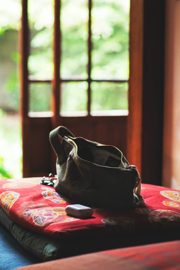 hobo Spring Summer 2021 Lookbook menswear streetwear ss21 collection accessories pouches bags sandals tote messenger towels socks info