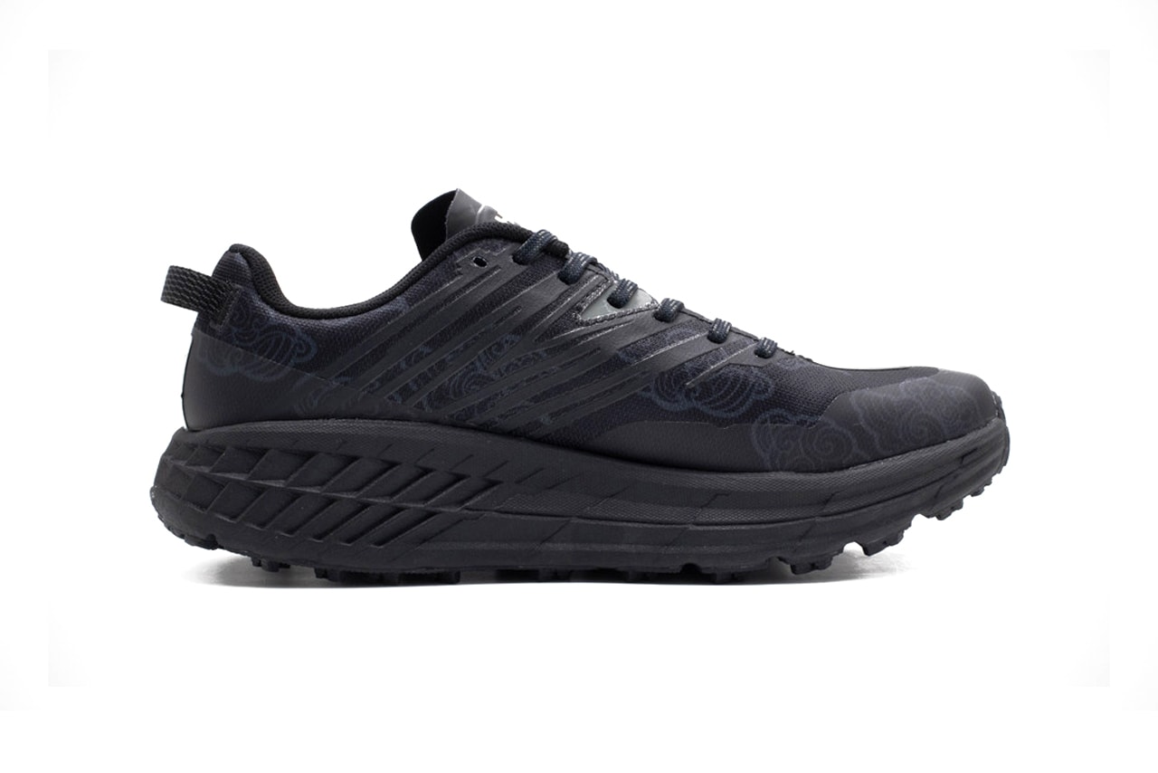 hoka one one m speedgoat 4 cny black gold 592593 menswear streetwear kicks shoes trainers runners footwear spring summer 2021 collection ss21 release
