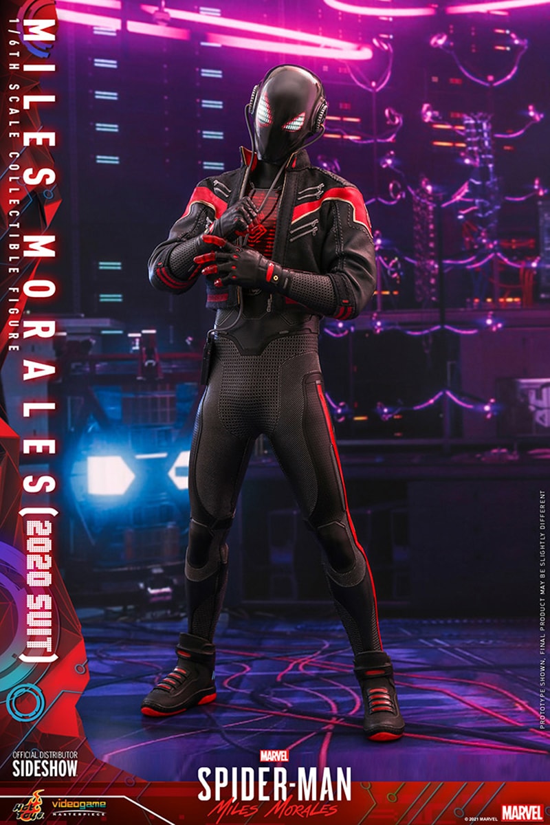 hot toys miles morales marvels spider man 2020 suit led battery powered 1 6th scale figure toys collectibles