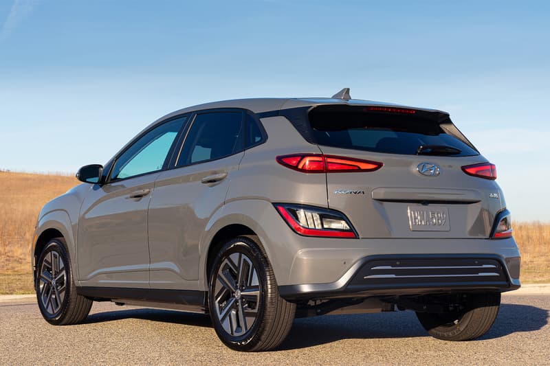 hyundai south korea automaker electric cars kona 2022 update model redesign release