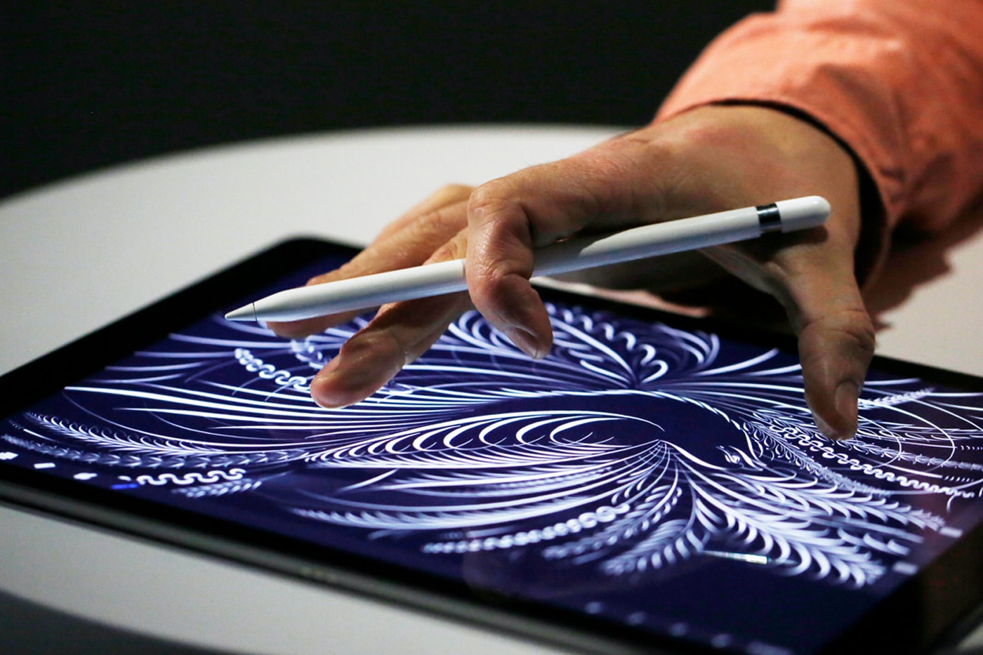 An iPad that folds into an iPhone? Apple's apparently working on