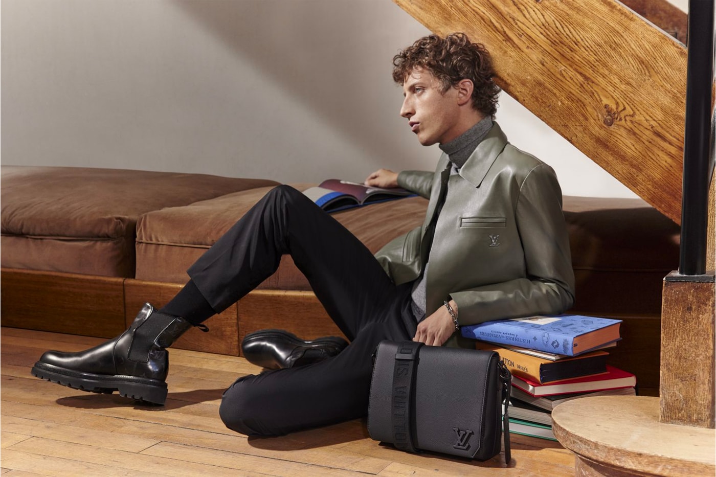 Louis Vuitton: New Styles In Aerogram Leather