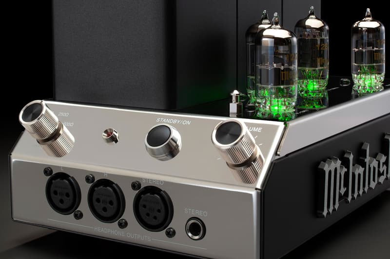 McIntosh Labs MHA200 Vacuum Tube Headphone Amplifier release hi-fi new york tube amps premium home audio tubes 