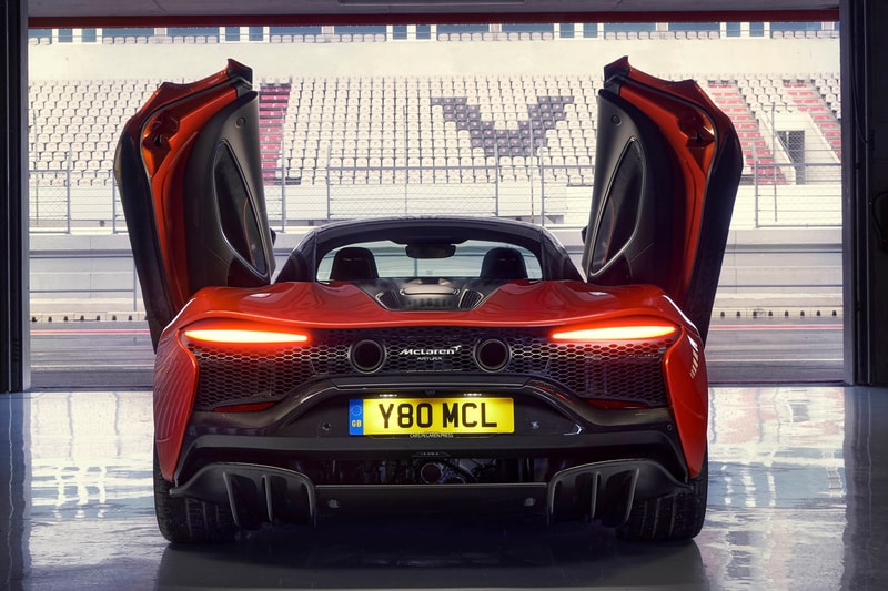 McLaren Artura V6 Hybrid Twin Turbo Hypercar Revealed First Look British Supercar Fast Speed Power Performance MPH 671 BHP Price $225,000 USD