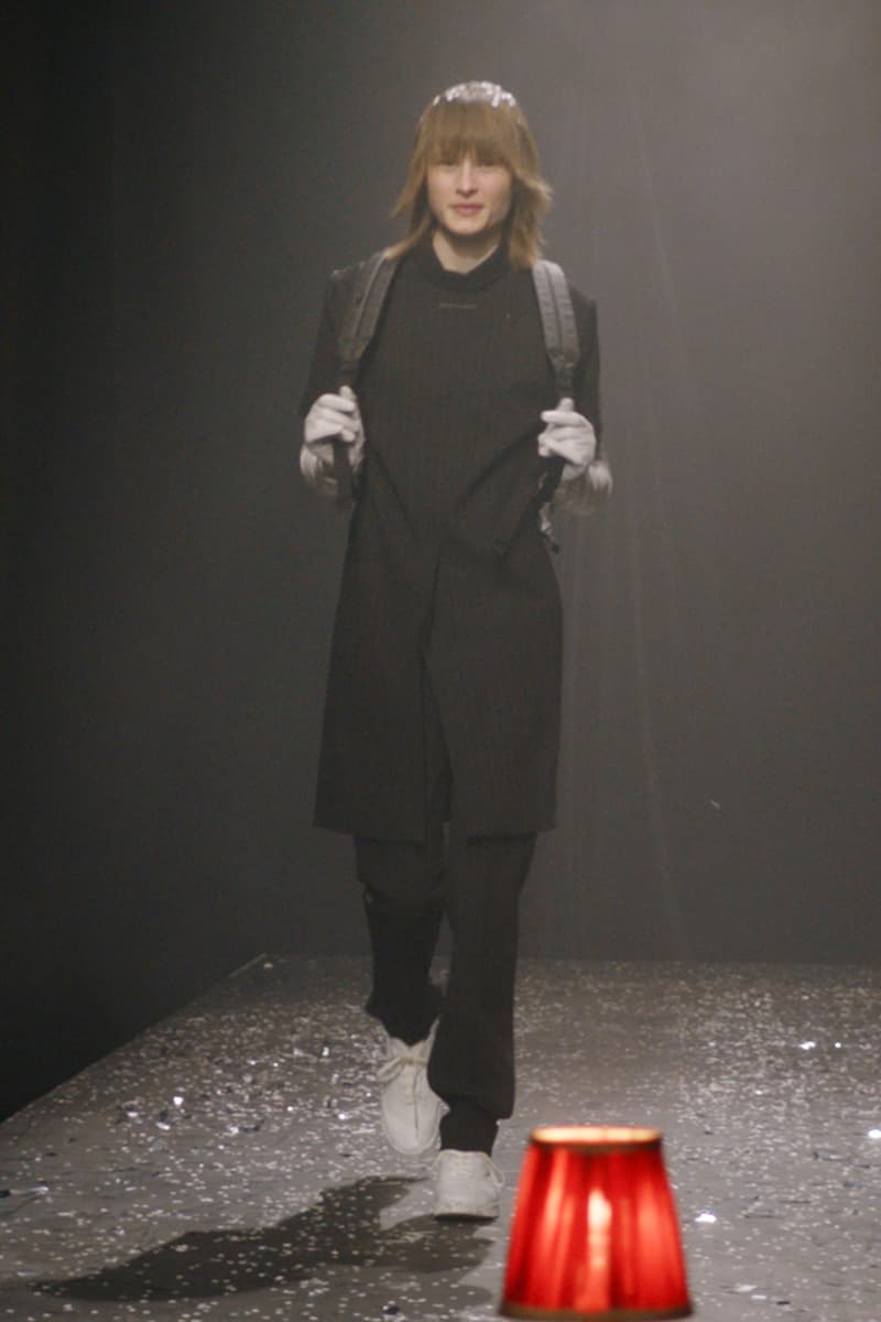 MM6 Maison Margiela Fall/Winter 2021 Collection runway lookbook fw21 menswear womenswear eastpak collaboration tabi boot reebok