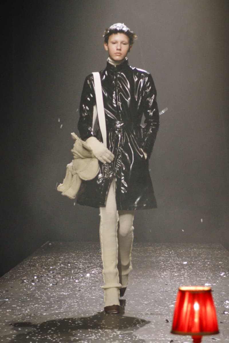MM6 Maison Margiela Fall/Winter 2021 Collection runway lookbook fw21 menswear womenswear eastpak collaboration tabi boot reebok