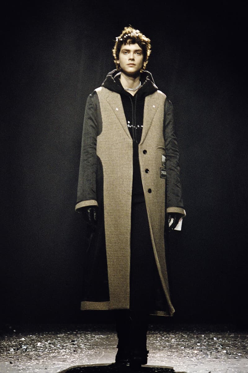 MM6 Maison Margiela Fall/Winter 2021 Collection runway lookbook fw21 menswear womenswear eastpak collaboration tabi boot reebok