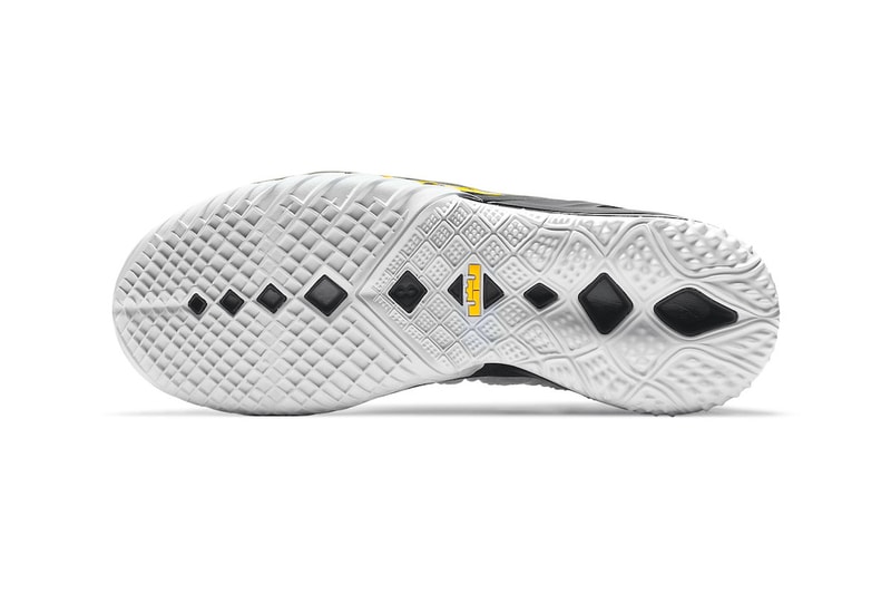 Nike LeBron 18 Home Official Look Release Info cq9283-100 Buy Price Los Angeles Lakers