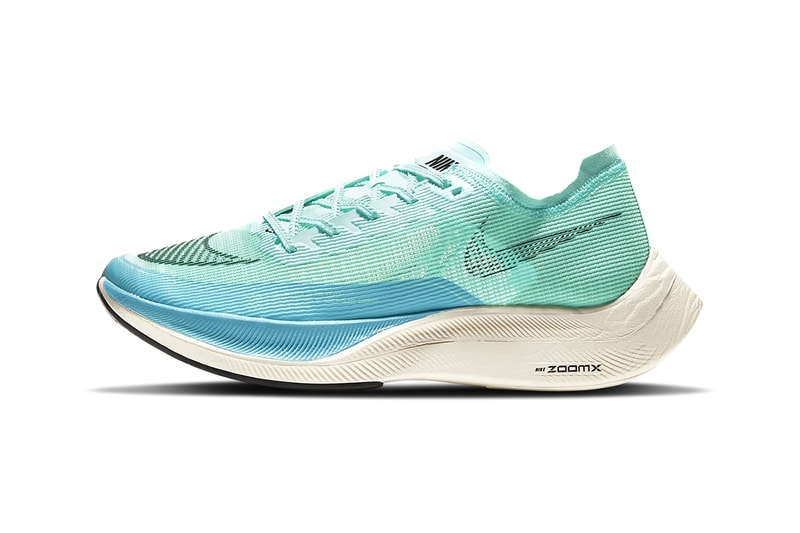 Nike Zoom VaporFly NEXT% 2 running trainer super shoe carbon fiber plate