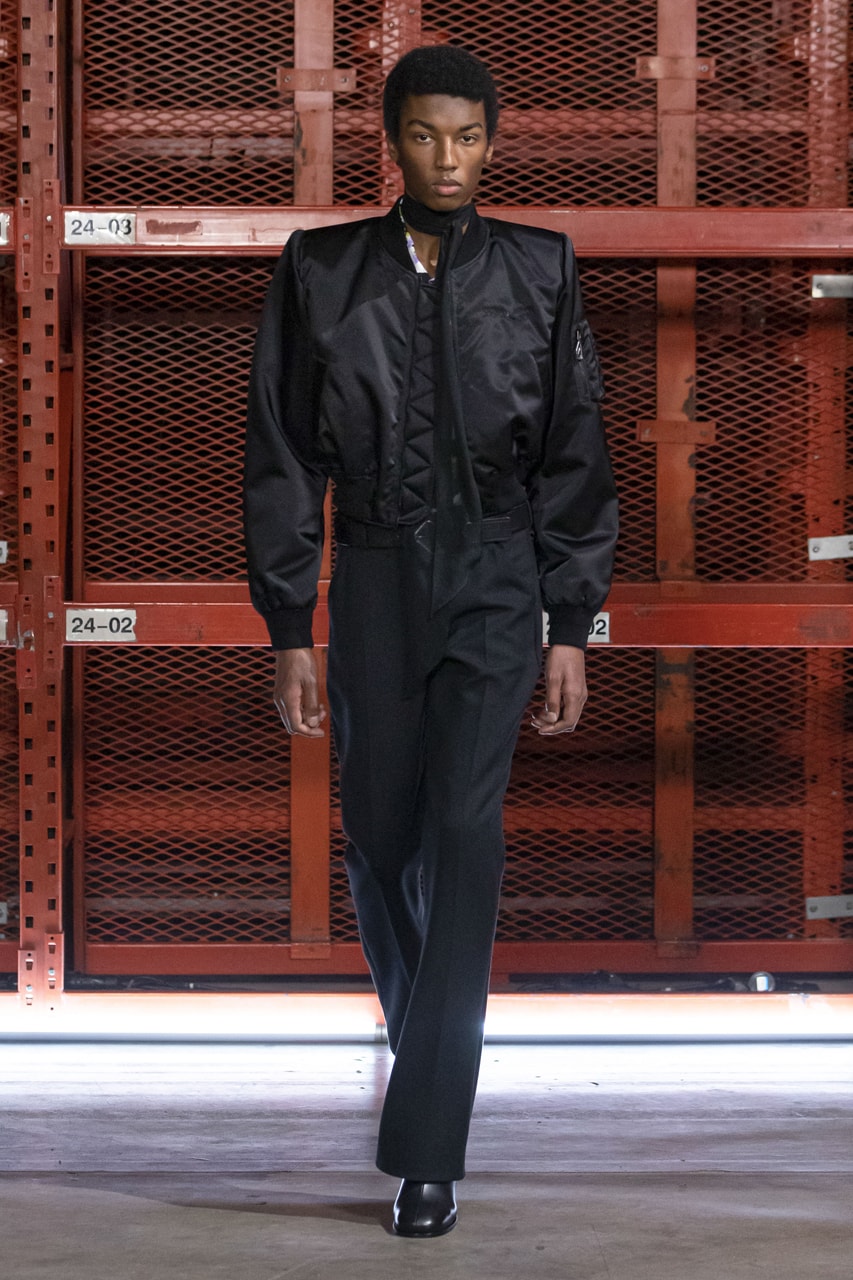 Off-White Spring 2022 Menswear Collection