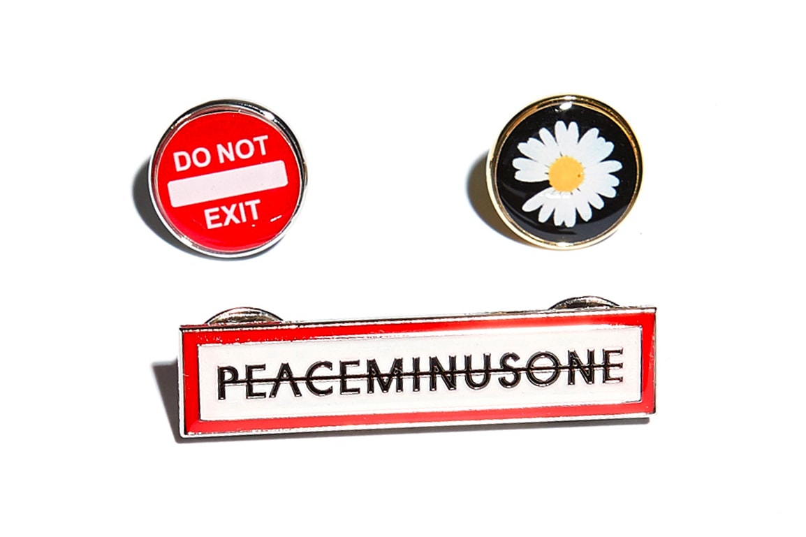 PEACEMINUSONE First 2021 Release Info G-Dragon Leather Racing Jacket Fleece Jacket Down Jacket Crewneck Knit Cap Ring Necklace Pin Pop Up Grip