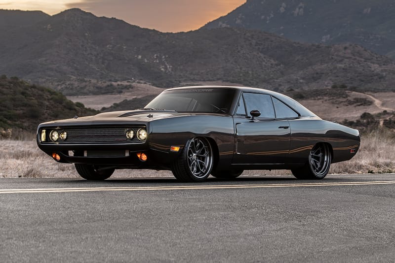 SpeedKore's Latest Build Is Fitted With Dodge's 1,000-Horsepower "Hellephant" Engine