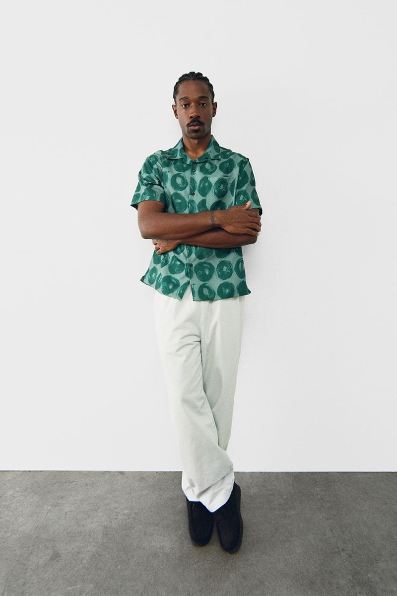 Stüssy Spring 2021 Collection Lookbook Release Information Drop Date Nike Air Huarache LE S21 Liam MacRae Cozy Sherpa Outerwear Hawaiian Prints Shirts T-Shirts Sweaters 8 Ball Print Knit Trousers Jackets Coats