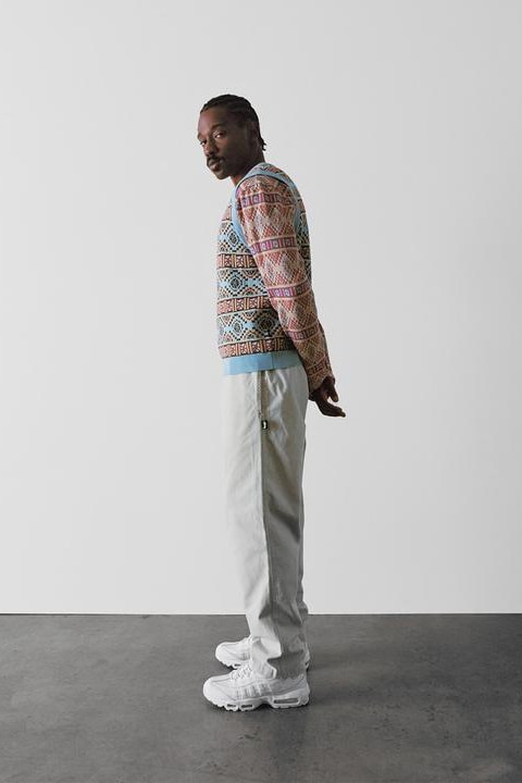 Stüssy Spring 2021 Collection Lookbook Release Information Drop Date Nike Air Huarache LE S21 Liam MacRae Cozy Sherpa Outerwear Hawaiian Prints Shirts T-Shirts Sweaters 8 Ball Print Knit Trousers Jackets Coats