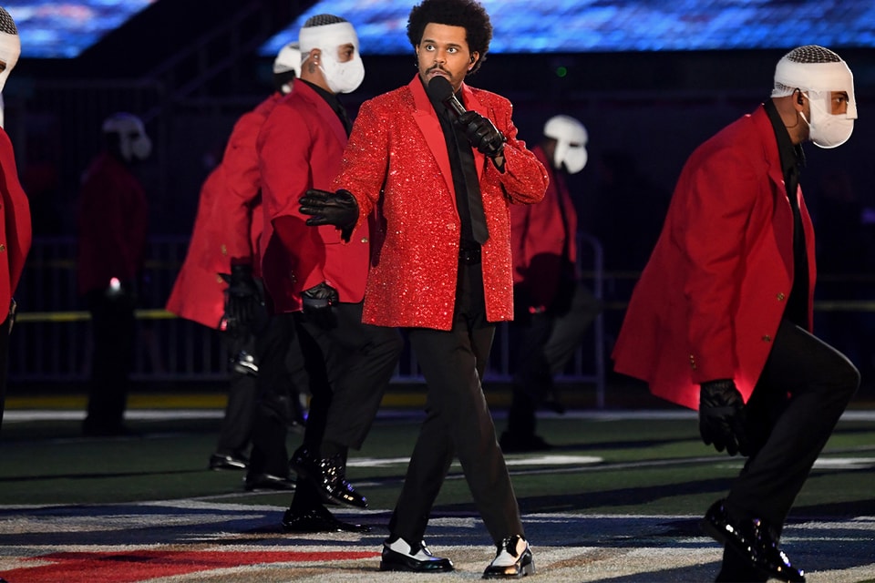 the weeknd super bowl outfit