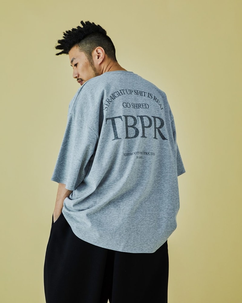 TIGHTBOOTH SS2021 Collection Lookbook spring/summer oversized garments t-shirts button-up sweatpants black purple red