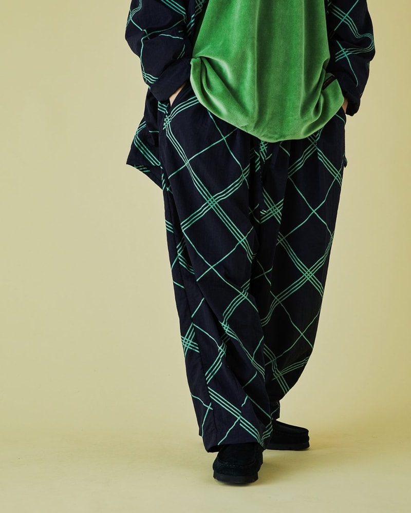 TIGHTBOOTH SS2021 Collection Lookbook spring/summer oversized garments t-shirts button-up sweatpants black purple red