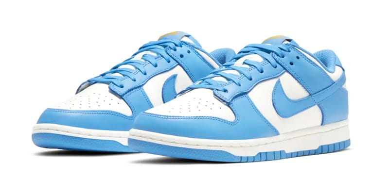 dunk coast on feet
