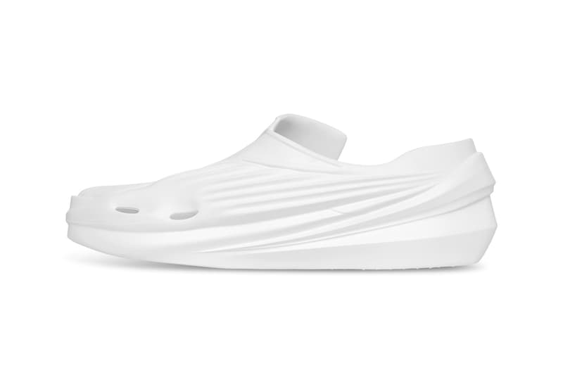 1017 ALYX 9SM Mono Slip Spring Summer 2021 SS21 Monopolymer Slip On Slipper Technical Singular EVA Foam Piece Tech Pre-Order Matthew M Williams Release Information FW21 Chrome Mirror Silver