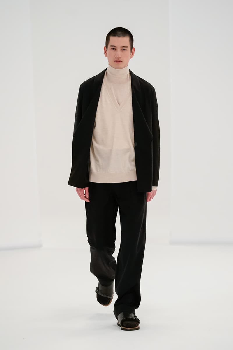 AURALEE Fall/Winter 2021 Collection Lookbook fw21 japan menswear womenswear ryota iwai buy release date info web store new balance