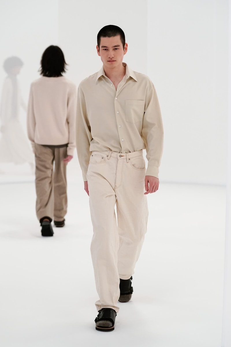 AURALEE Fall/Winter 2021 Collection Lookbook fw21 japan menswear womenswear ryota iwai buy release date info web store new balance 