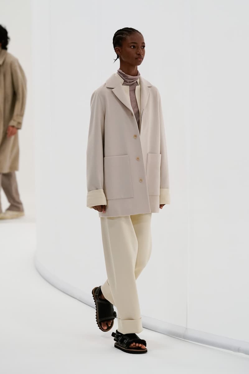 AURALEE Fall/Winter 2021 Collection Lookbook fw21 japan menswear womenswear ryota iwai buy release date info web store new balance