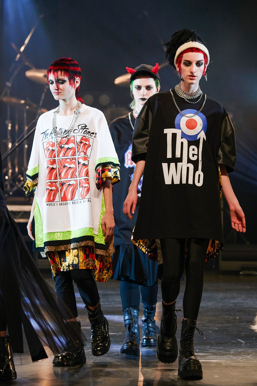 Junya Watanabe Fall/Winter 2021 Collection Runway show presentation fw21 womenswear versace scarf collaboration classic rock bands the who acdc aerosmith rolling stones sex pistols def leppard