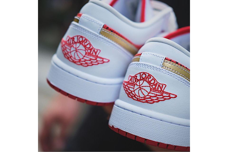 Air Jordan 1 Low "Spades"