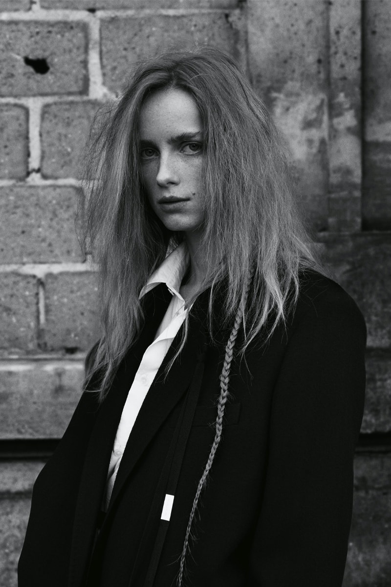 Ann Demeulemeester Fall Winter 2021 Lookbook Collection Paris Fashion Week Menswear Womenswear Androgyny Black and White Fashion
