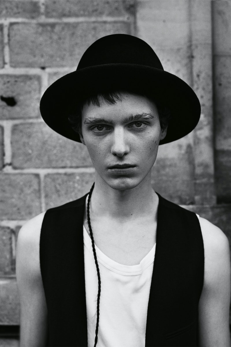 Ann Demeulemeester Fall Winter 2021 Lookbook Collection Paris Fashion Week Menswear Womenswear Androgyny Black and White Fashion