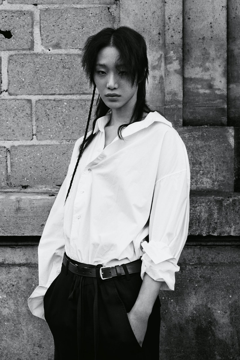 Ann Demeulemeester Fall Winter 2021 Lookbook Collection Paris Fashion Week Menswear Womenswear Androgyny Black and White Fashion